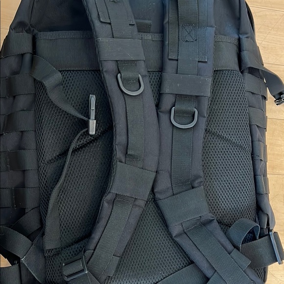 Black Tactical Cargo Backpack with Adjustable Straps - Picture 15 of 16